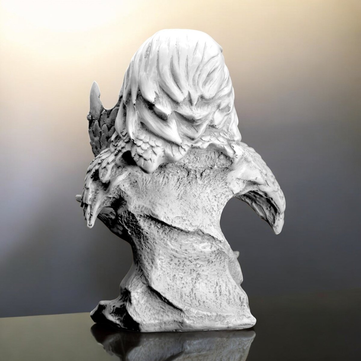 Bold Spirit Eagle Statue - Elite Decor