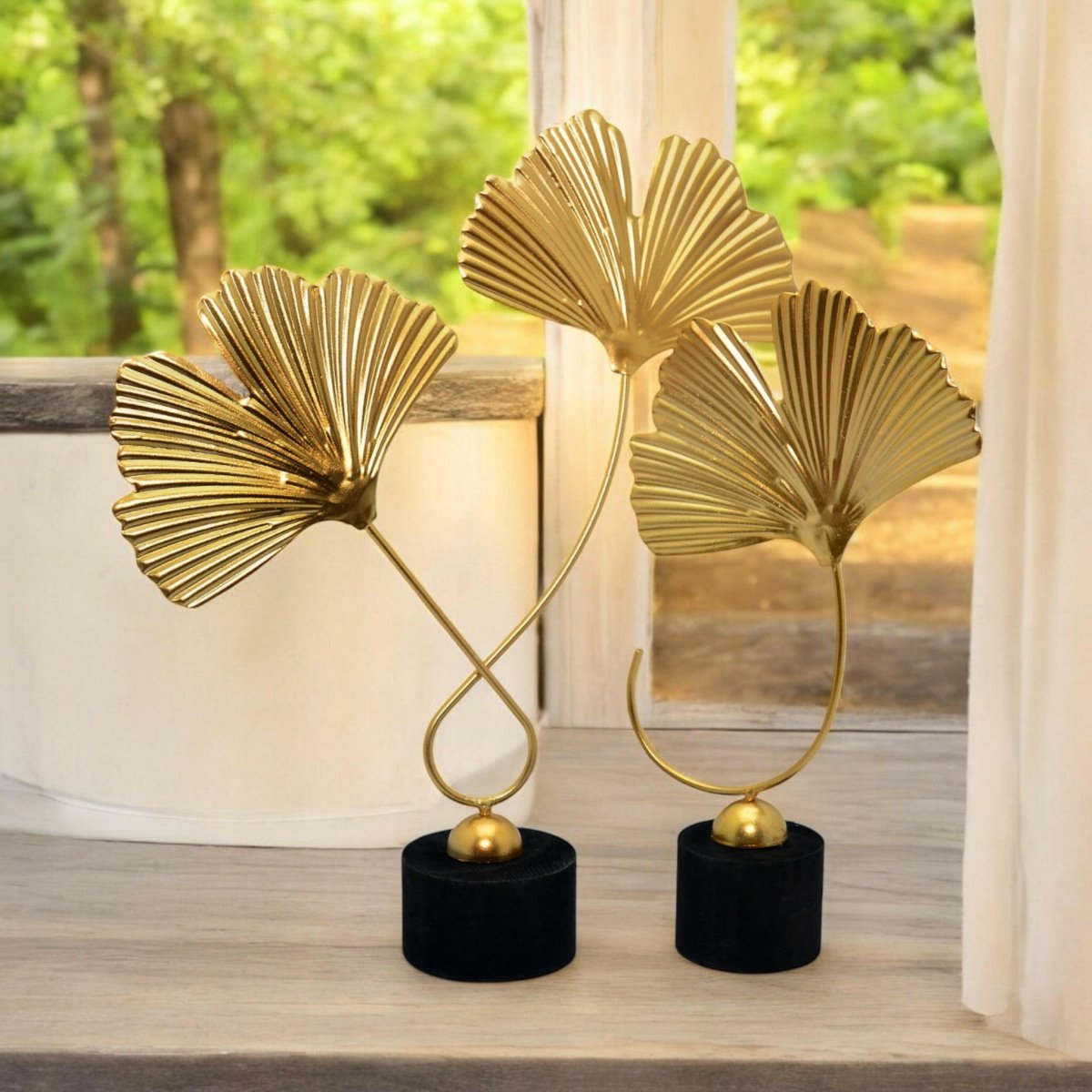 Golden Ginkgo leaves Stand (2p) - Elite Decor